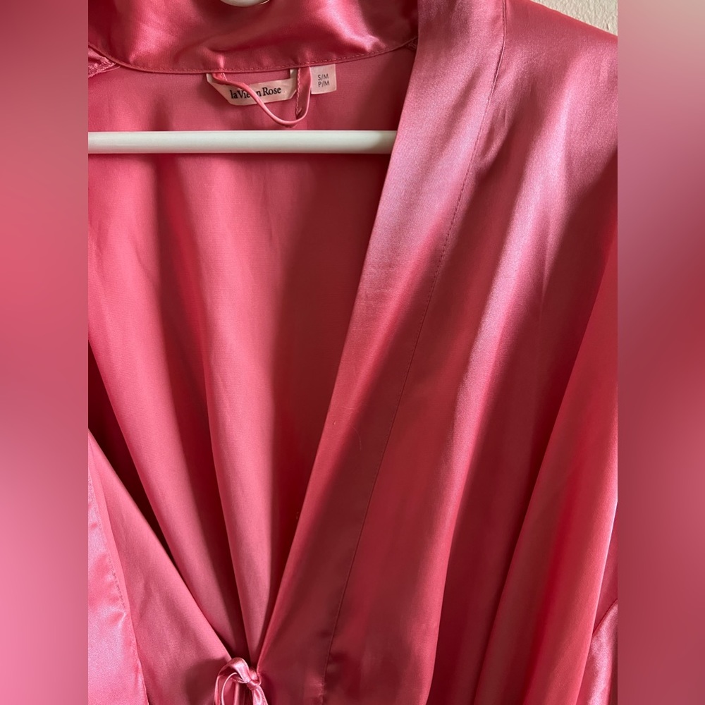 Silk Pink Robe - Picture 4 of 6
